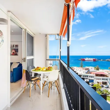 Appartement 76. Cristianos First Sea Line, Parking, Wi Fi