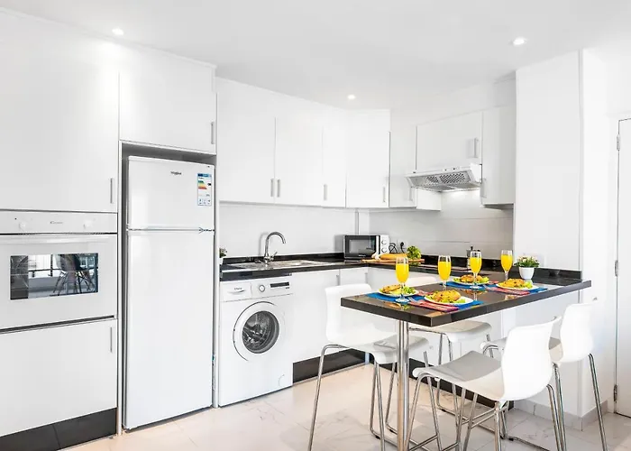 Apartmán 76 Cristianos First Sea Line, Wi Fi Los Cristianos (Tenerife)