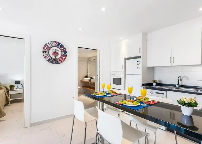 Apartmán 76 Cristianos First Sea Line, Wi Fi